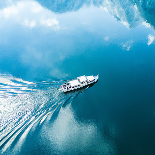 Boat tracking article image